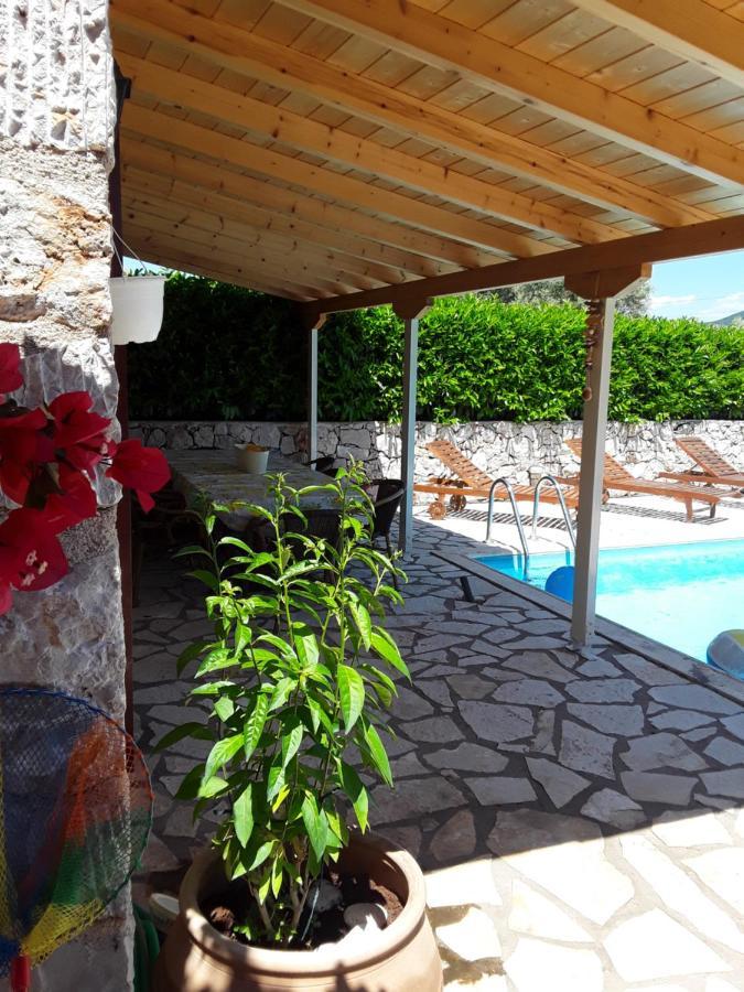 Dioni Villa Sívota Esterno foto