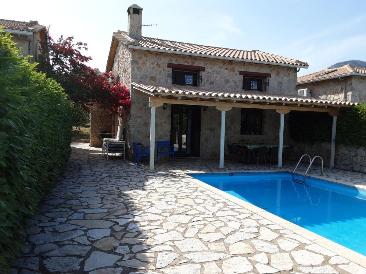 Dioni Villa Sívota Esterno foto