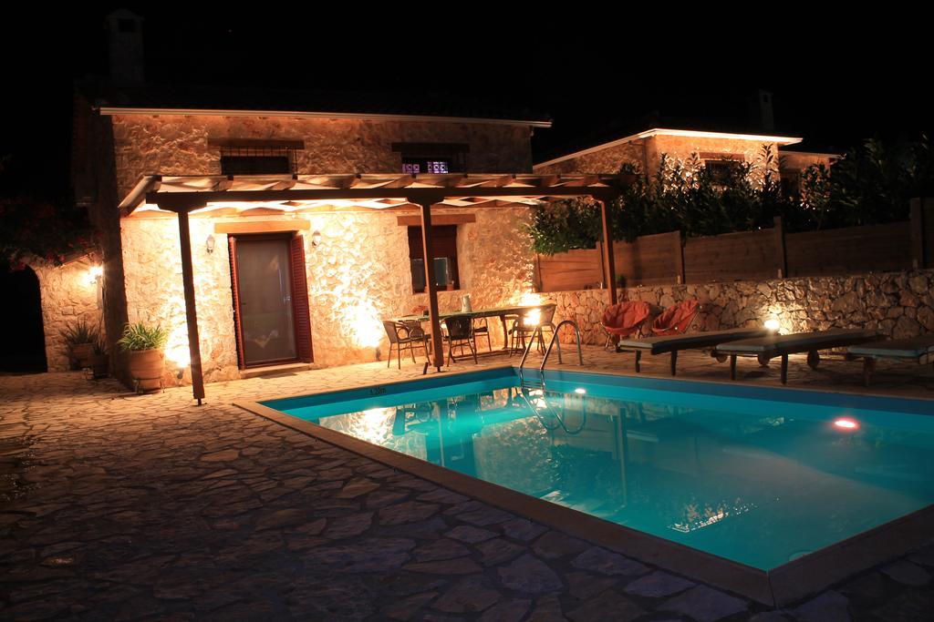 Dioni Villa Sívota Camera foto