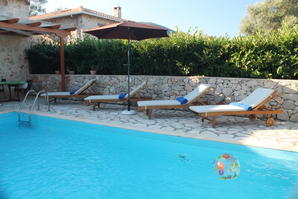 Dioni Villa Sívota Esterno foto